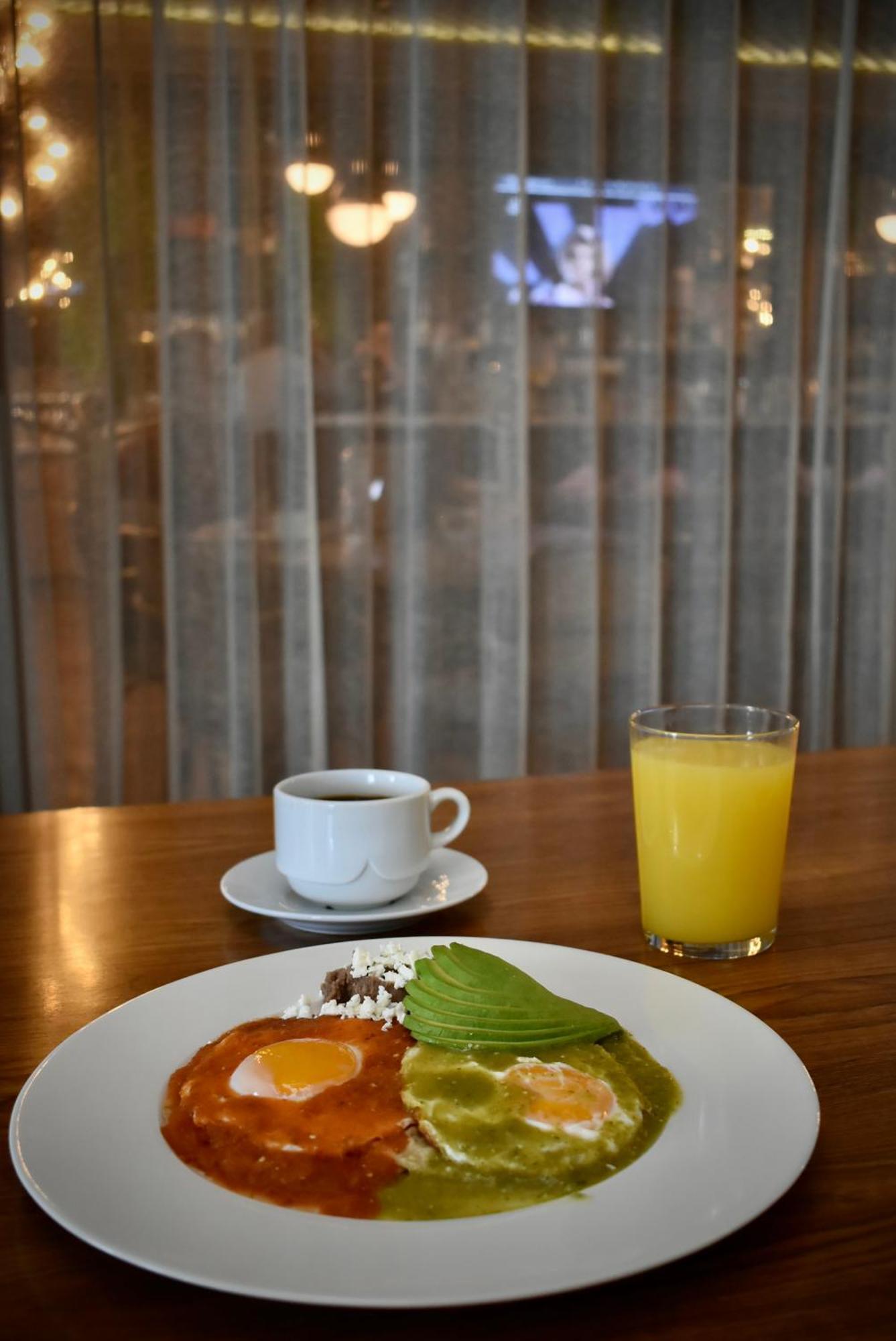 Готель Aloft Queretaro El Salitre Екстер'єр фото